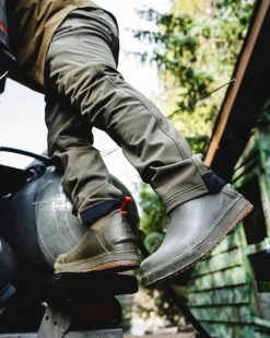 Men's Simms Challenger Slip-On Shoe